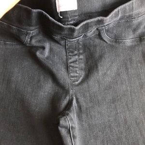 Black stretchy jeans